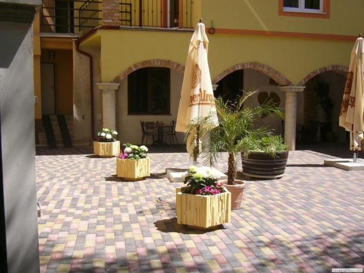 Penzion Da Giacomo Trencin Exterior photo