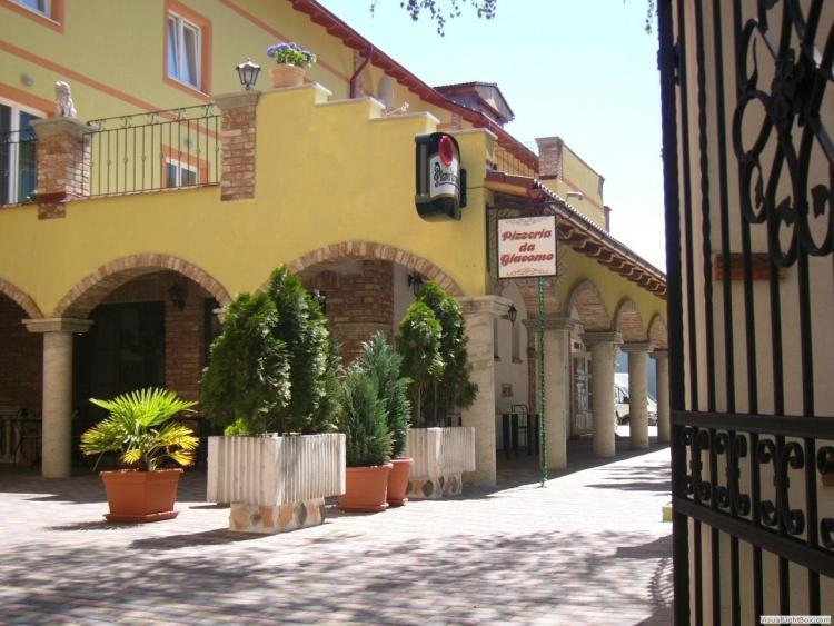 Penzion Da Giacomo Trencin Exterior photo